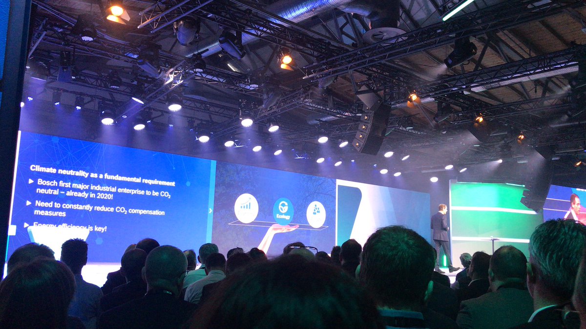 ElmarPritsch's tweet photo. Great opening from Volkmar Denner - IoT and AI come together! #BCW2020 #IoT #AIoT #CoCreate #Inventedforlife #Bosch @VolkmarDenner https://t.co/ouOXmPpLgV
