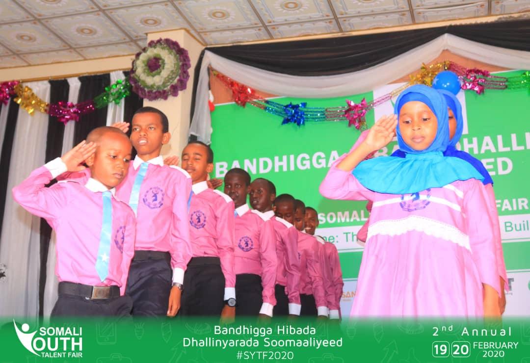 AbdiMal06069927's tweet photo. Bandhiga hibada dhalin yarada soomaliyeed Ciiyar qurux badan ayay soo ban dhigeen ciyaalka booliska soomaliya https://t.co/rfqaWlnE1C