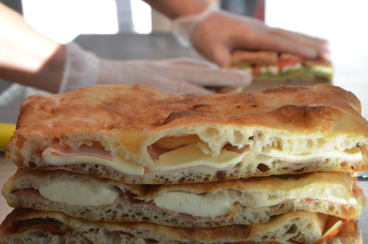 spianatabakery's tweet photo. Home of the original Spianata #justbaked #artisanbakery #london https://t.co/cZA4SO8Ei5