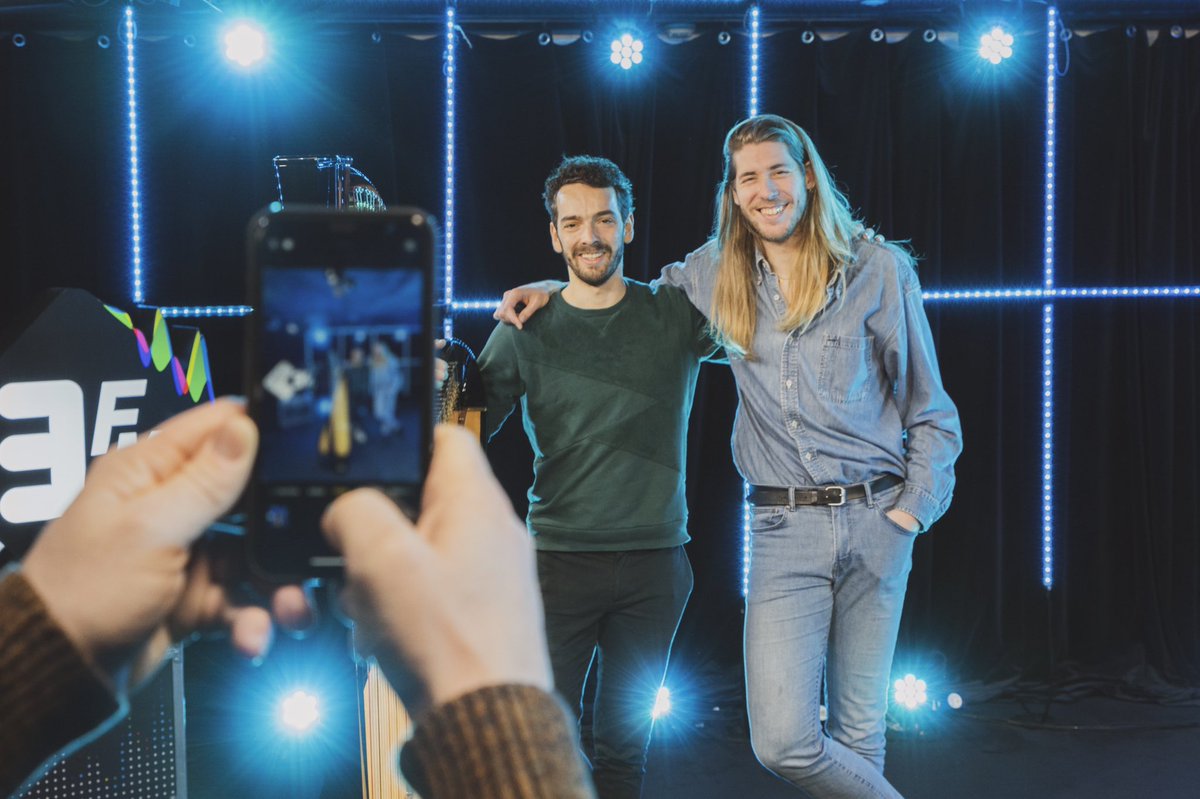 FrankvdLende's tweet image. Hallo. Zoete inval in de ochtendshow deze dag. Gezellige visite in de studio 🔥♥️ #3fm #lammefrans #delikt #remyvankesteren