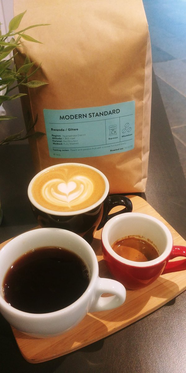 Today we don't serve coffee, we serve fruit salad instead!!!!
Thanks <a href="/MSCroasters/">Modern Standard Coffee</a> for this fruity and super tasty coffee 👌👌
#specialitycofee