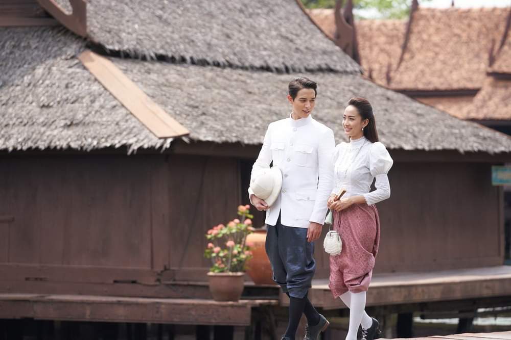 khunratee's tweet photo. “เจมส์จิ-แต้ว” บรรจบพบเจอกันอีกครั้ง ใน “เล่ห์บรรพกาล” พร้อมเดินทางตามล่าหาความจริง สู่การระลึกชาติ!

https://t.co/JGzOITXaMDเจมส์จิ-แต้ว-บรรจบพบเจอ/

#Ch3Thailand #ช่อง3 #ละคร
#ละครช่อง3 #เจมส์จิรายุ
#เจมส์แต้ว #เล่ห์บรรพกาล #แต้วณฐพร https://t.co/X3PP2O5mhs