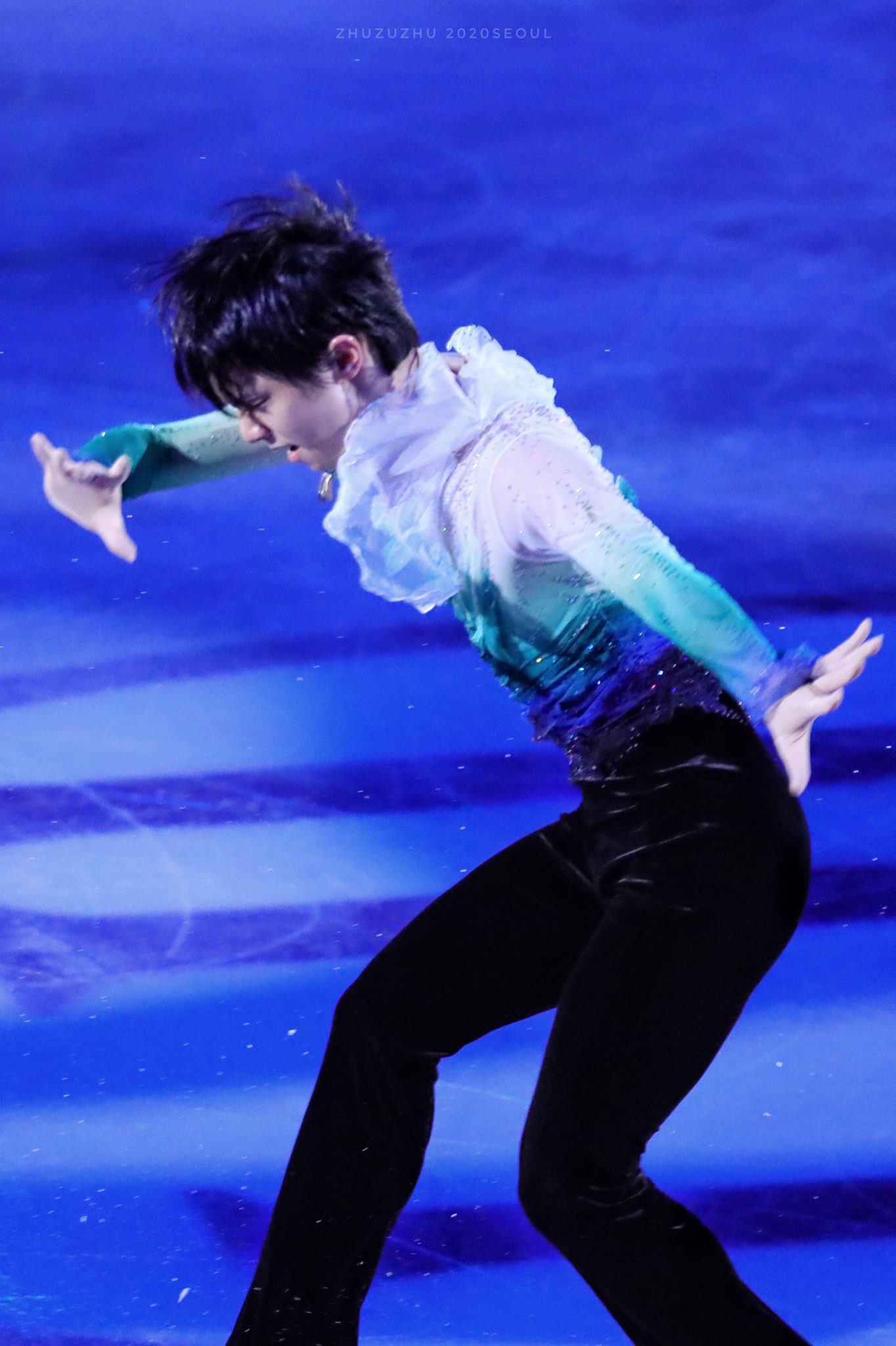 Zhuzuzhu 安静的和热烈的 Yuzuruhanyu 羽生結弦 4contsfigure T Co Hkx5v5baaj Twitter