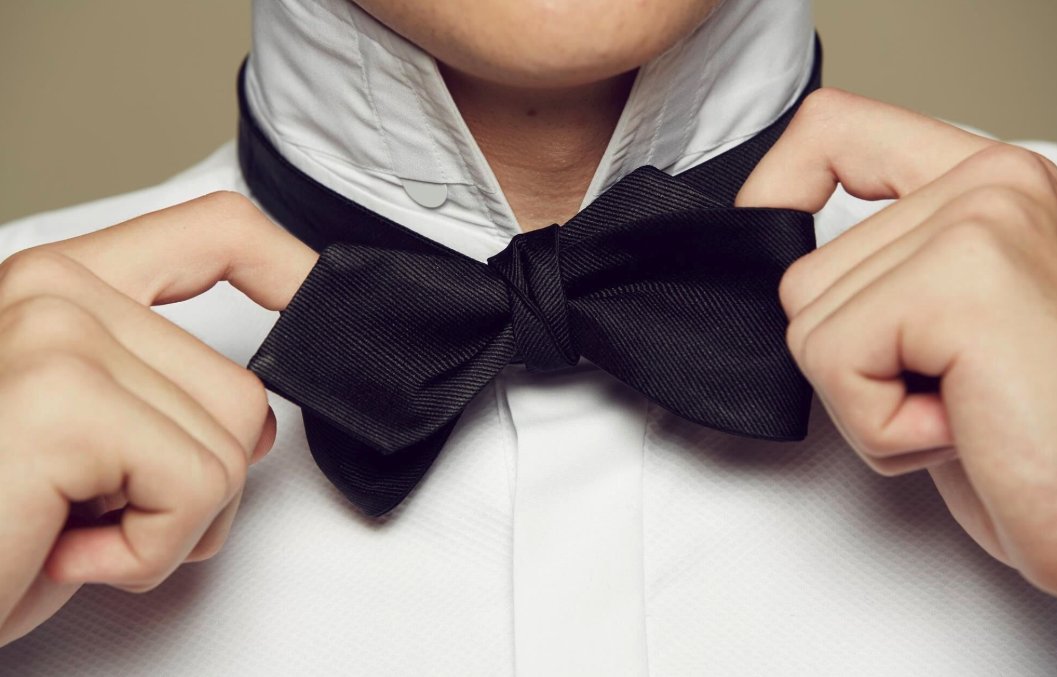 JohnnyTuxedo's tweet photo. All suited up 😜 https://t.co/VpUKvxVfGM