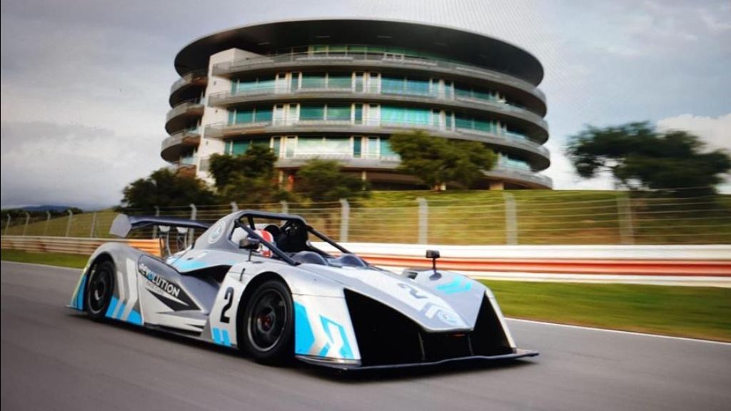 RevolutionRace1's tweet photo. Upgraded Revolution A-One unveiled ahead of 2020 Sports Prototype Cup season - https://t.co/S4wV2pTtAE
#jointherevolution #sportsprototypecup #racing https://t.co/BacxqSdDO0