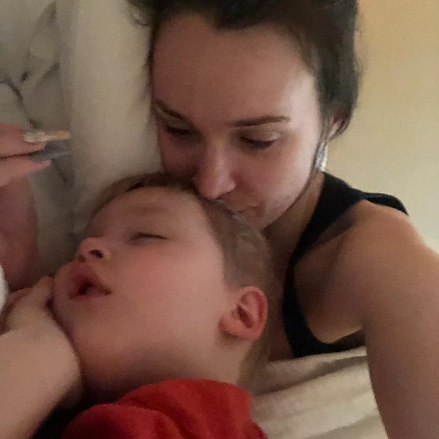 lipsticklifer's tweet photo. Waking up next to this little snoring monkey cuddled up is 😍❤️
#JustMakingTheMostOfPretendingHesNotGrowingUp https://t.co/rjTTtUjx4Y https://t.co/jyam2kIywk