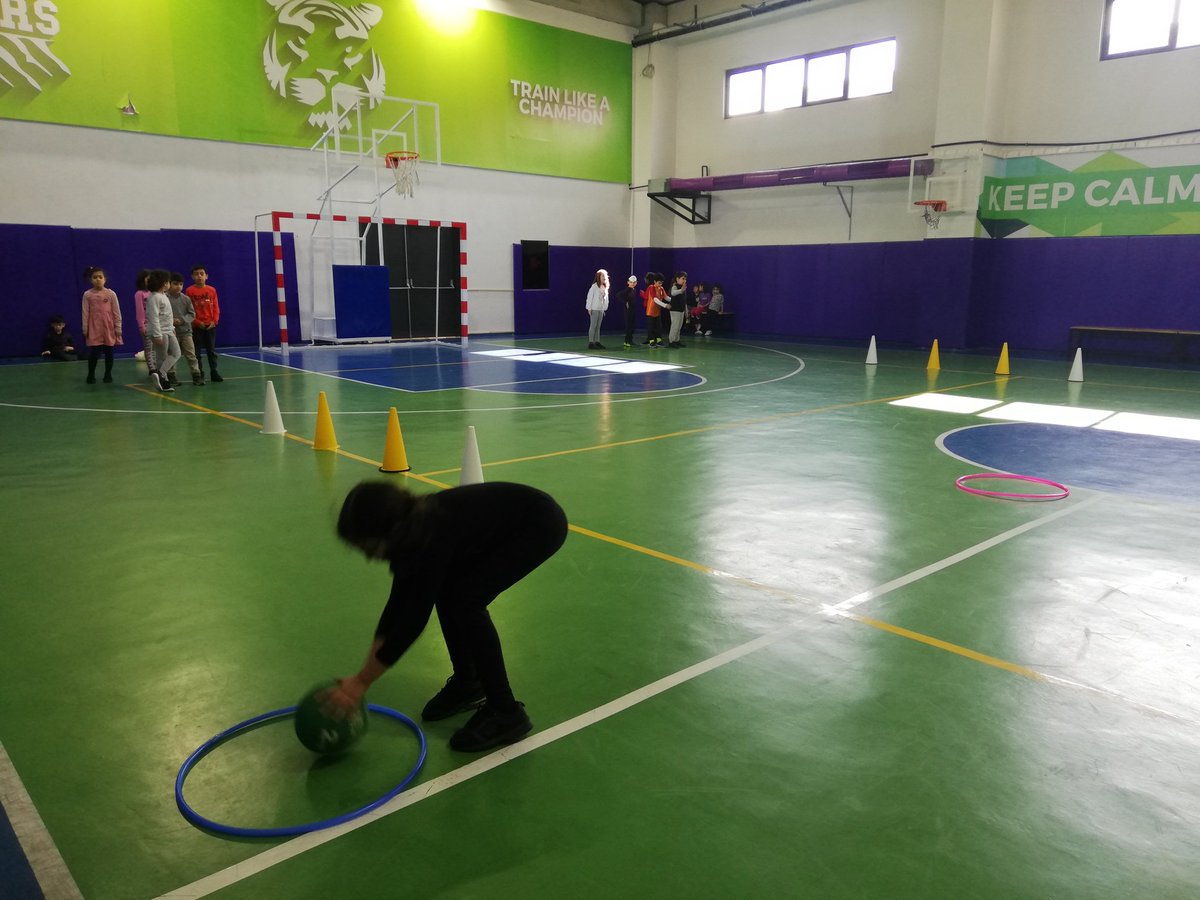 gizemykr's tweet photo. İlkokul kademesinde düzenlemiş olduğumuz stafet yarışmasından kareler 🏃🏼‍♂️🏃🏽‍♀️🎖️

#UğurdaAktifYaşam
@oguz_turkmenli @nilcicek @sunalkarapostal @UgurOkullari @bornovakampusu https://t.co/Uyyh3q1PJd