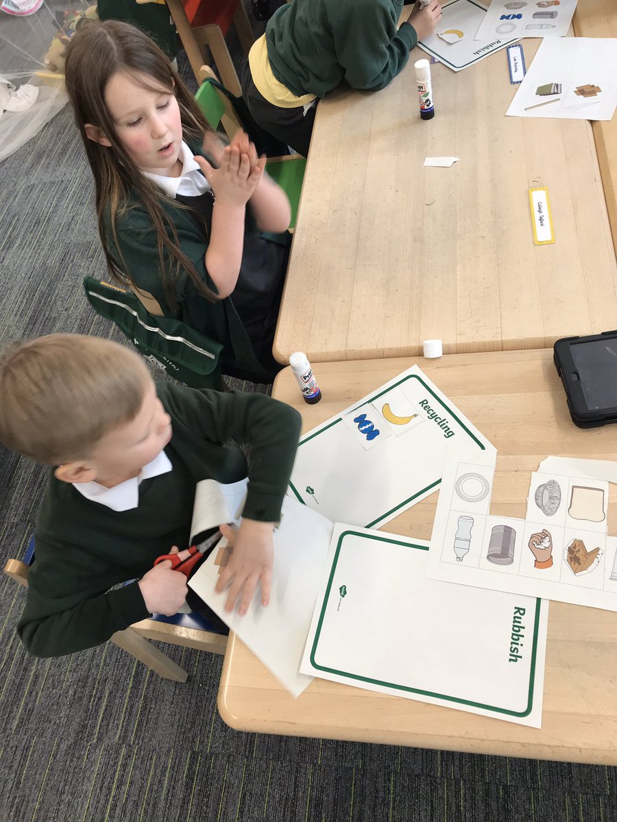 st_marys_leith's tweet photo. P2/1 started a new topic today - RECYCLING. The class discussed about the need for recycling and why it is so important. They then worked in pairs to organise what could be recycled and what couldn’t. #savetheplanet #alwaysrecycle #stmarysleith https://t.co/gyK13DpE4a