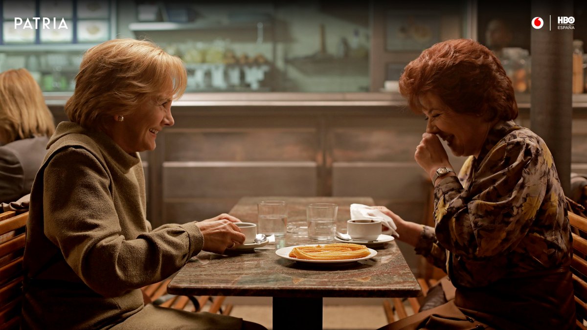 VodafoneTV_es's tweet photo. ¿Qué sabemos de #PatriaHBO?

Abrimos hilo sobre la nueva serie de @HBO_ES, creada por Aitor Gabilondo y basada en la novela de @FernandoArambur  🧵 https://t.co/Y4ytBWOihN