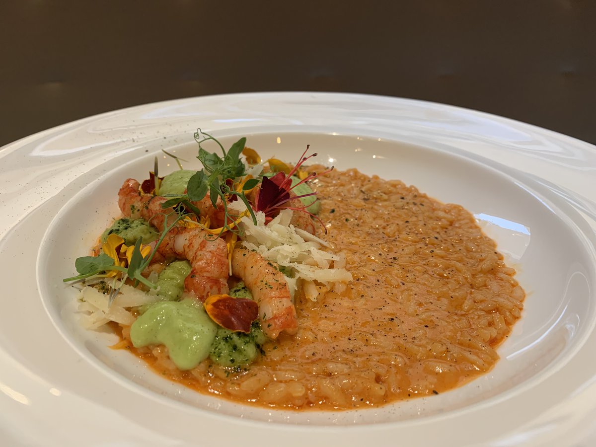 MeliaGenova's tweet photo. Treat your tastebuds to a unique combination of flavours - Risotto with avocado cream and raw shrimp carpaccio. 😍There's nothing better!😋
#MeliaGenova
#onlyinmelia https://t.co/nE0LIMq1ds