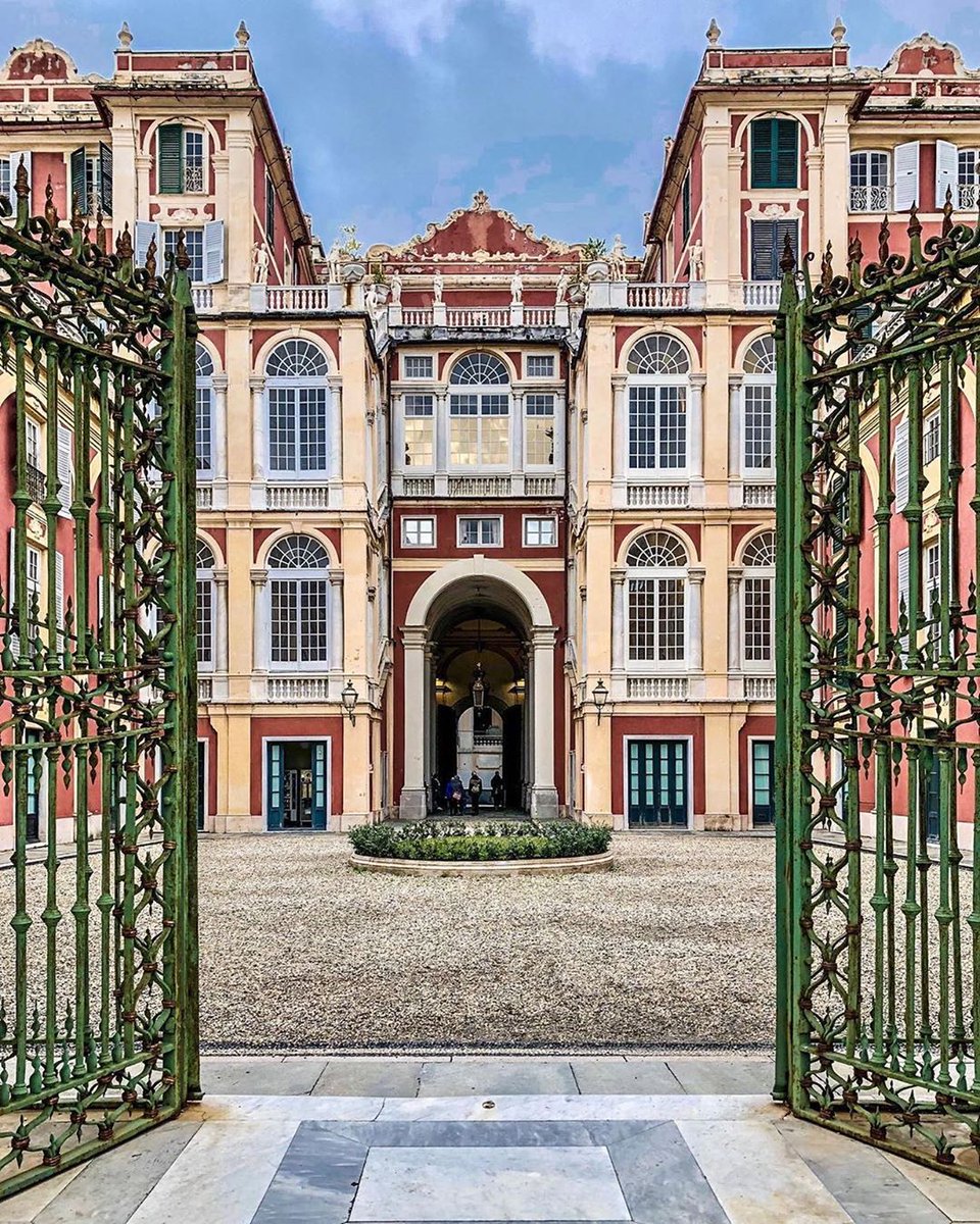 MeliaGenova's tweet photo. Things to see when in #Genoa: #PalazzoReale and its wonderfully inspiring artistic pieces and figures.✨😍
#genovamorethanthis https://t.co/GKYdUAVbVg