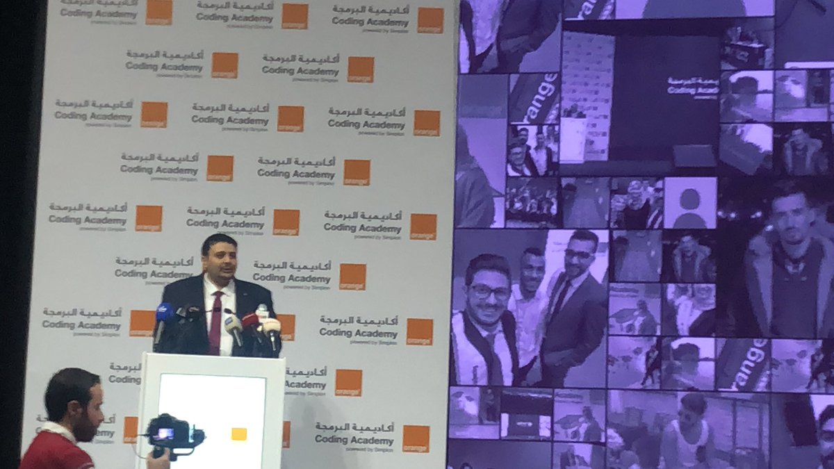 rjammalieh's tweet photo. A beautiful day. Here are #codingacademybyorange students celebrating their graduation day. I see @orangeJo has made a real impact to 50 Jordanian families. https://t.co/nH2e9z19mi
