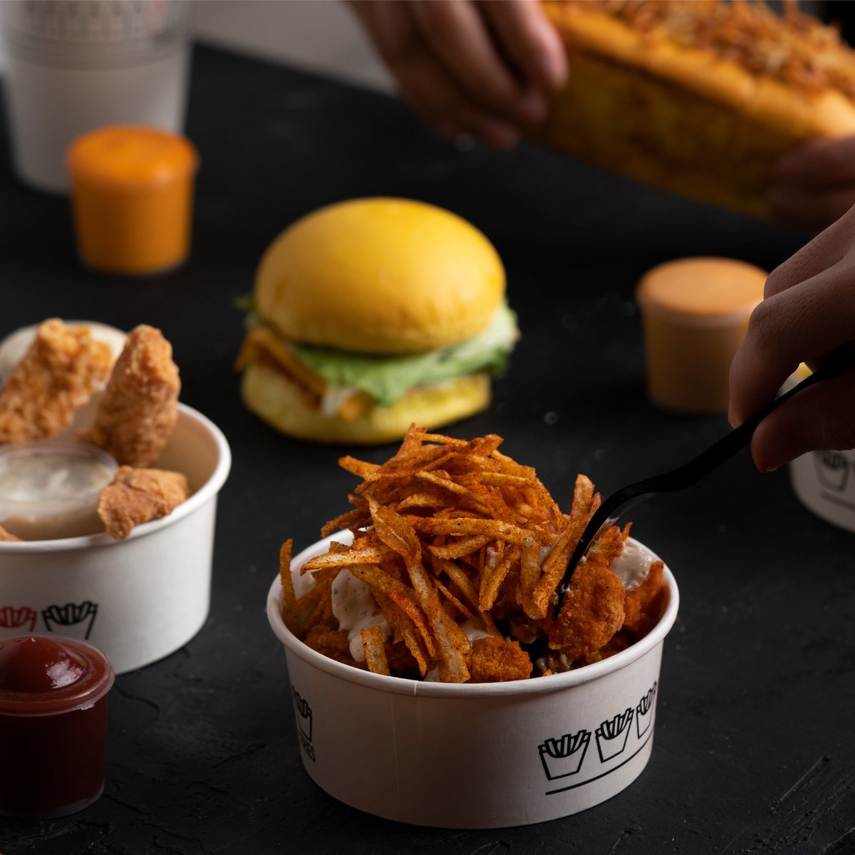 wow_burger_SA_'s tweet photo. مقرمششة 😋👌🏻
.
. 

    #برجر_الرياض #برقر_الرياض #فاستفود #سلايدر #مطاعم_الرياض #واو #لذيذ #اماكن_الرياض #الرياض  #fast_food #riyadh_Resturant #good #wow  #mine_burger https://t.co/XtymEx3vOy