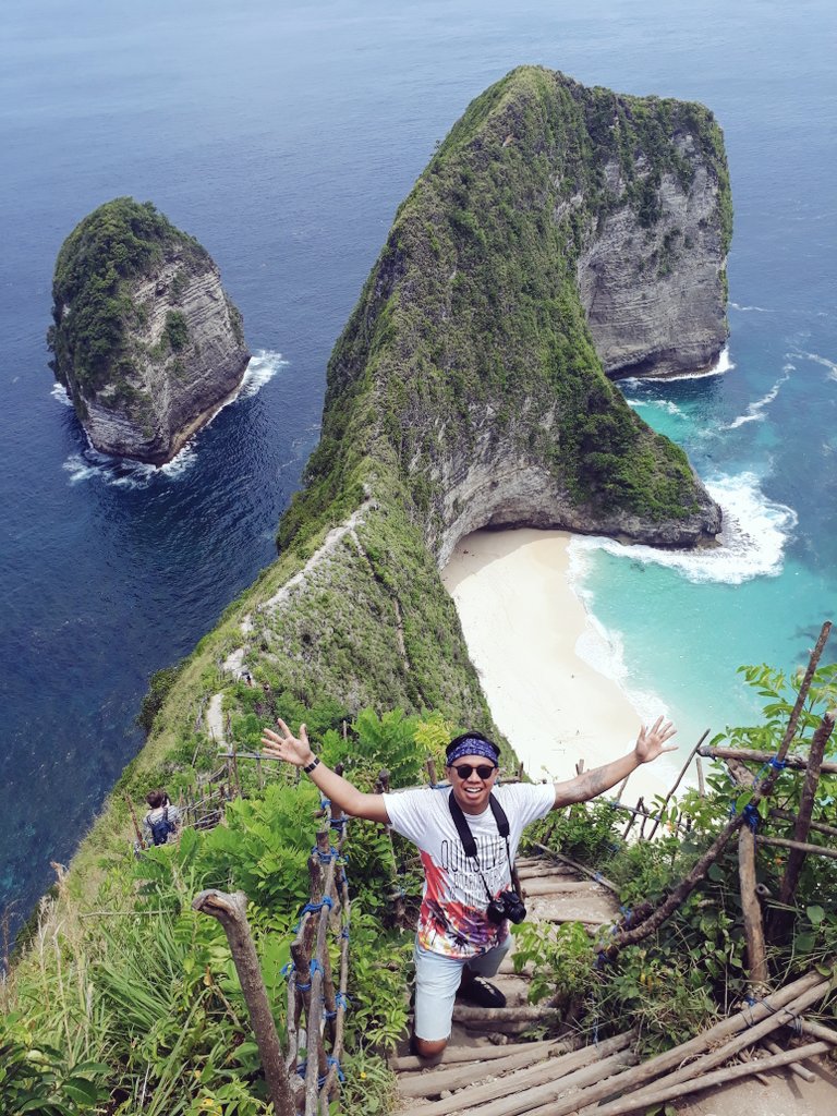 Ramaddarma_88's tweet photo. Sudah mendaki gunung dan melewati lembah saat nya #MencariJodohDiTwitter https://t.co/vfMuQ4jz23