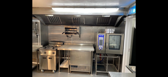 CateringMCE's tweet photo. #kitchen #commercialkitchen #food #mainlandcatering #MCE  #commercialcatering #cateringequipment  #friendsandfamily #pub #beer #whitacre #dinner #SwanInn #spring #2020 https://t.co/XCT7IJ575S