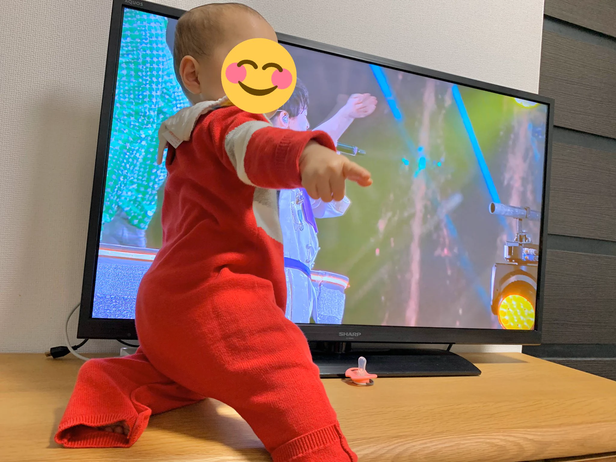 突然始まったという赤ちゃんライブが話題wwwファンサもバッチリwww