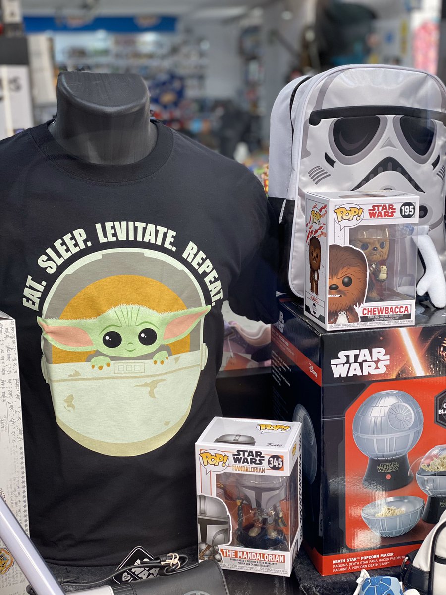 GeekAtmosphere's tweet image. Siguen llegando cositas de Mandalorian y Baby Yoda. ¿ Te las vas a perder ? #mandalorian #babyyoda #baby #starwars #cute #geekatmosphere #alwaysplaying geekatmosphere.com