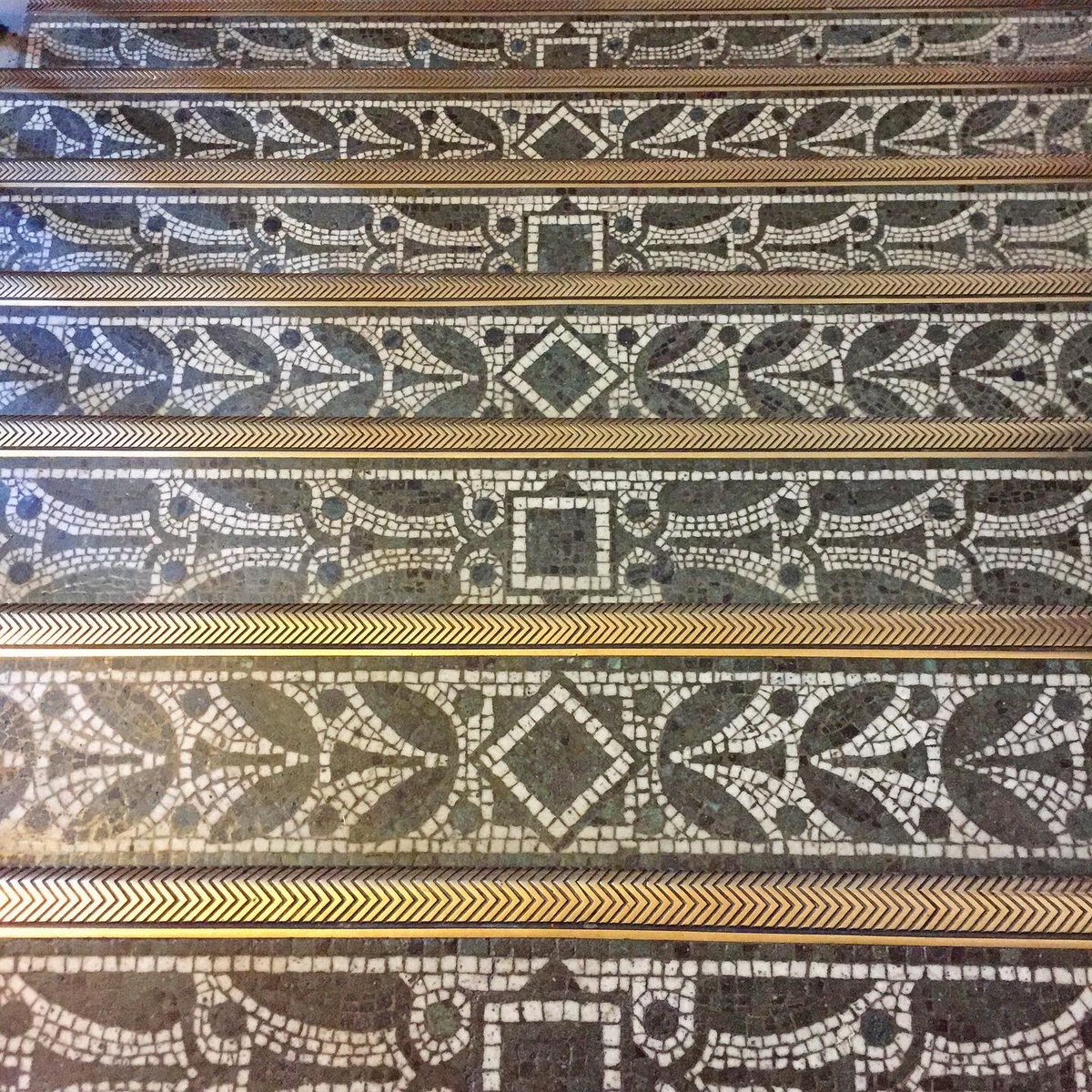 Patternistas's tweet image. The @V_and_A is high on our list of favourite places. So much history and inspiration. We could happily set up camp on the stairs! #patternhunters