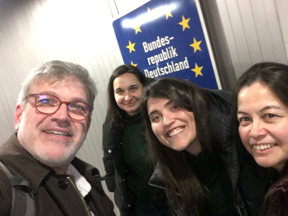 StvFdz's tweet photo. In our way to @ECToH In search of an exciting European Conference on Tobacco or Health #ECToHBerlin!! #TobControlUnitICO @AriadnaFeliu @TigOlena @ICOnoticies @idibell_cat @TobControlUnit https://t.co/1zaMuv17k2