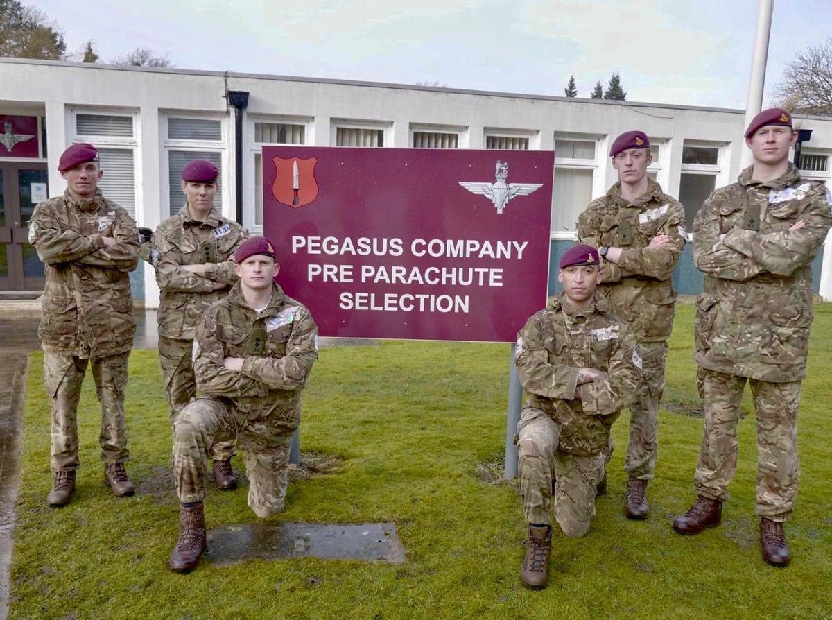 BritishArmy's tweet photo. Congratulations to Captain Rosie Wild, who has become the first woman to pass ‘P Company’, the All Arms Pre Parachute Selection. The course is one of the most gruelling challenges for soldiers to undertake. She received her maroon beret at Catterick yesterday. #inspiration https://t.co/VehBh19LcR