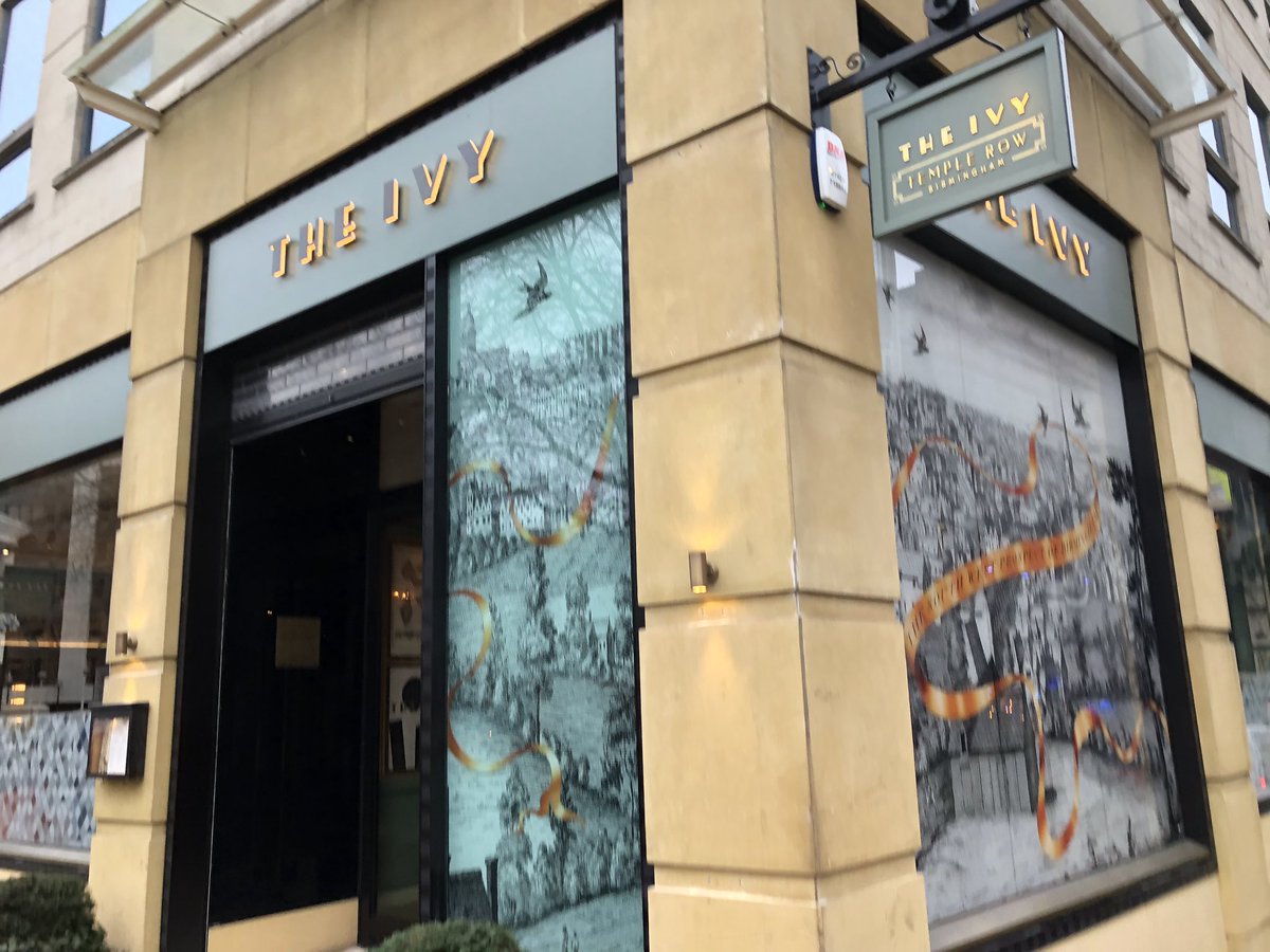 tommymarlow's tweet photo. Really interesting morning thanks to @_bettyp &amp; the gang at @GraylingBham on the marketing &amp; communications trends in 2020.

Some memorable case studies, including dogs urinating at billboards! 

And got to visit this place for the 1st time too... ⬇️

#5x20 https://t.co/eHyM6eIV1E