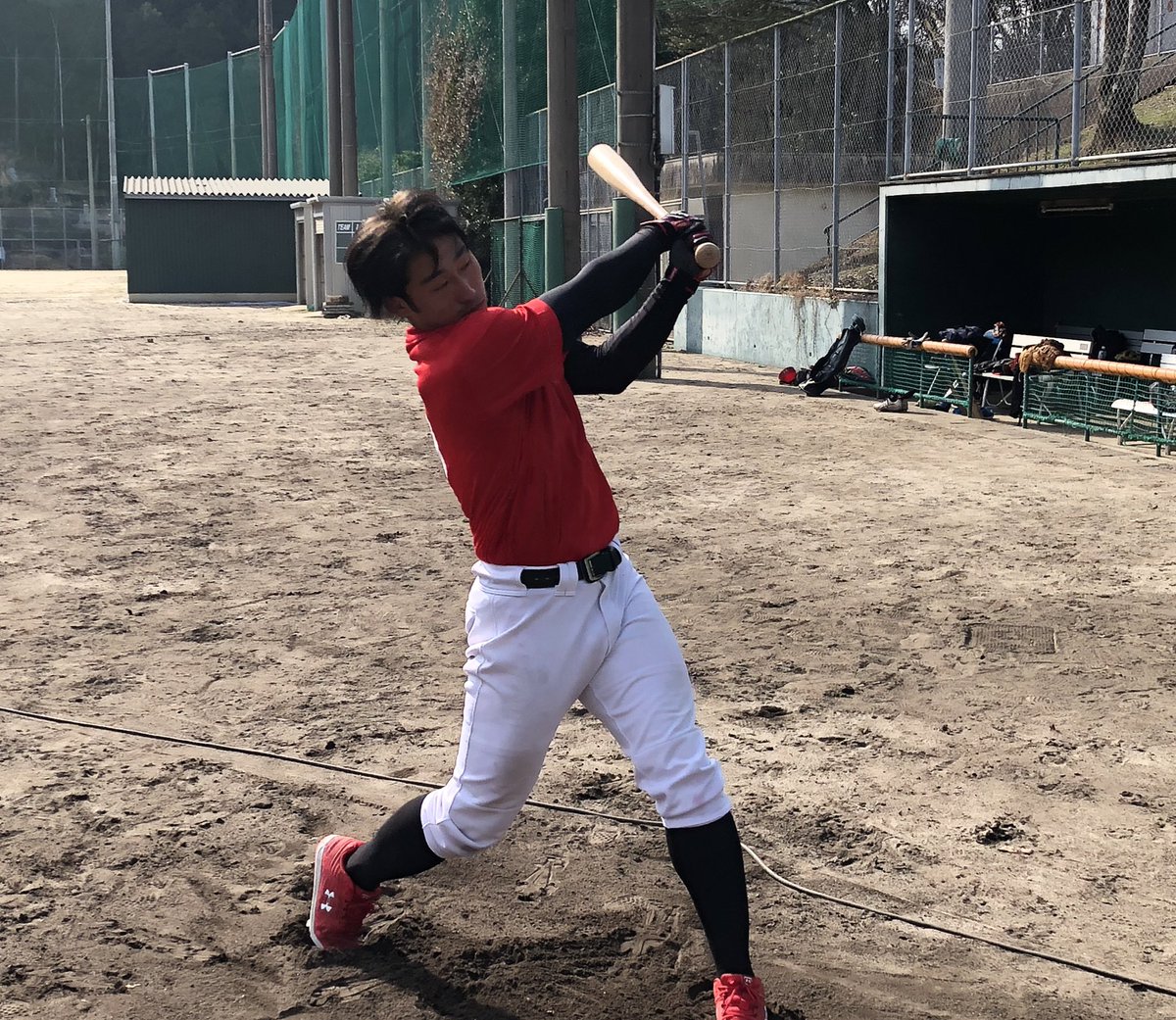 fightingdogs_dk's tweet photo. 新人紹介シリーズ

#9 尾野 翔一　おの　しょういち
外野手　20歳　右投右打　福岡県出身　176cm 84kg

球歴: 早鞆高校 - 九州総合スポーツカレッジ

明るいピュアキャラ✨✨脱いだら凄いよ❤️もちろん好きな食べ物は、肉🍖

#独立リーグ
#筋肉マン
#俊足 https://t.co/3zcmc01nbw