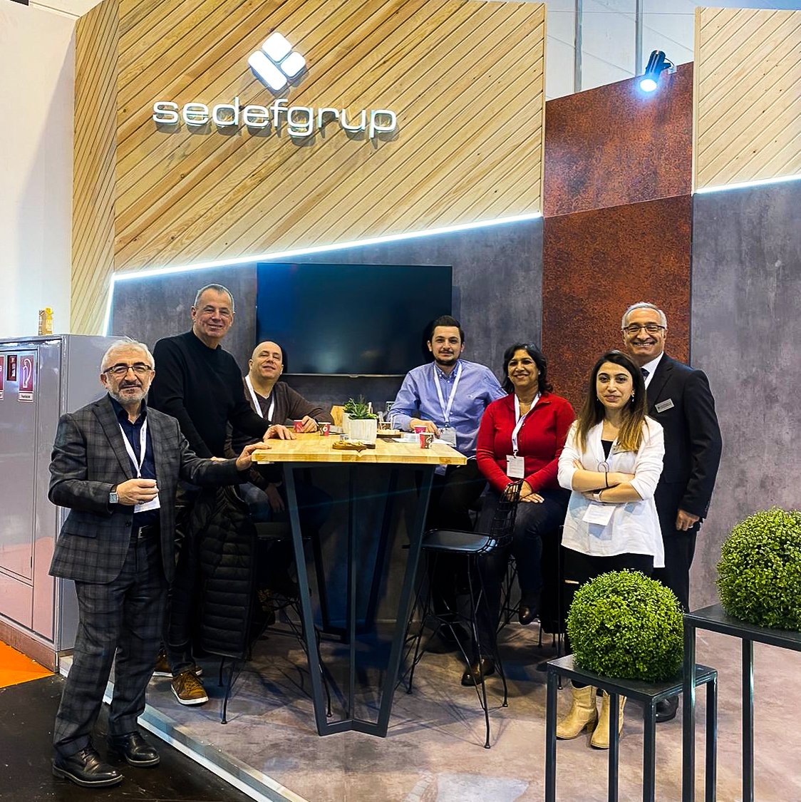 GrupSedef's tweet photo. Our friends continue to visit us.
#SedefGrup #Sedef #EuroShop2020 #euroshop #dusseldorf #fair #stand #design #standdesign #tradeshowbooth #gesglobal https://t.co/YOkTT6qSOu