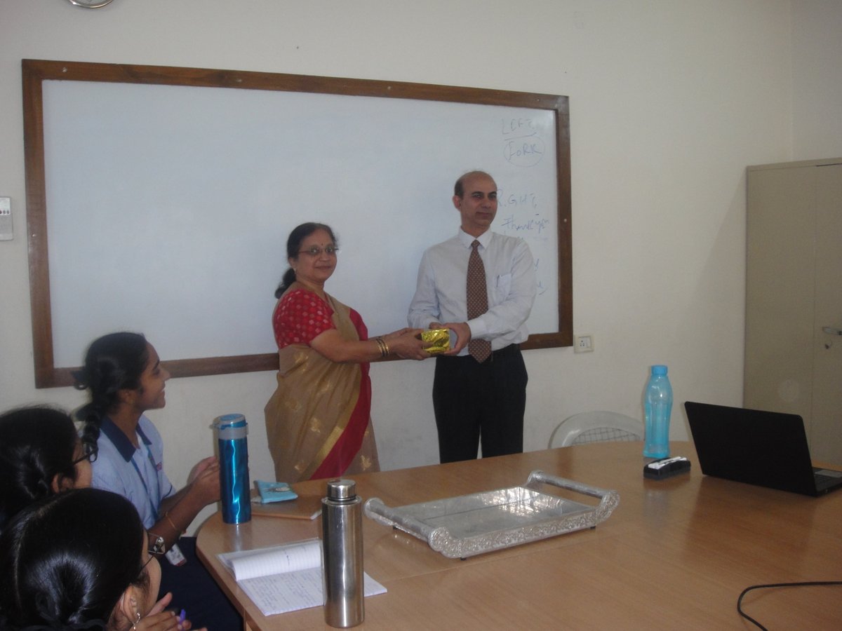 unicentschool's tweet photo. #PersonalityDevelopmentworkshop for class IX students
where #Skills and #Etiquette were the concepts taken by Mr. G Chandrashekar, a member of NIE who shared his experience on these concepts.
#unicentschool #UnicentNagole https://t.co/TpLaUcmlZO