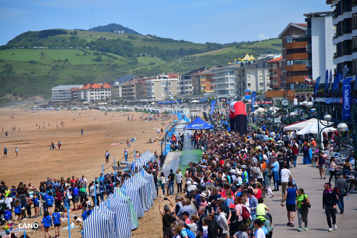 Irrikitan gaude #Zarauzko herria horrela berriz ikusteko! 114 egun falta dira. #ZarauzkoTriatloiaren #publikoa #BakarraDa.
…
Estamos deseando volver a ver así el pueblo de #Zarautz. Faltan 114 días. El #público de #ZTri #Esúnico. #ZTri2020 🏊‍♀️🚴‍♀️🏃‍♀️