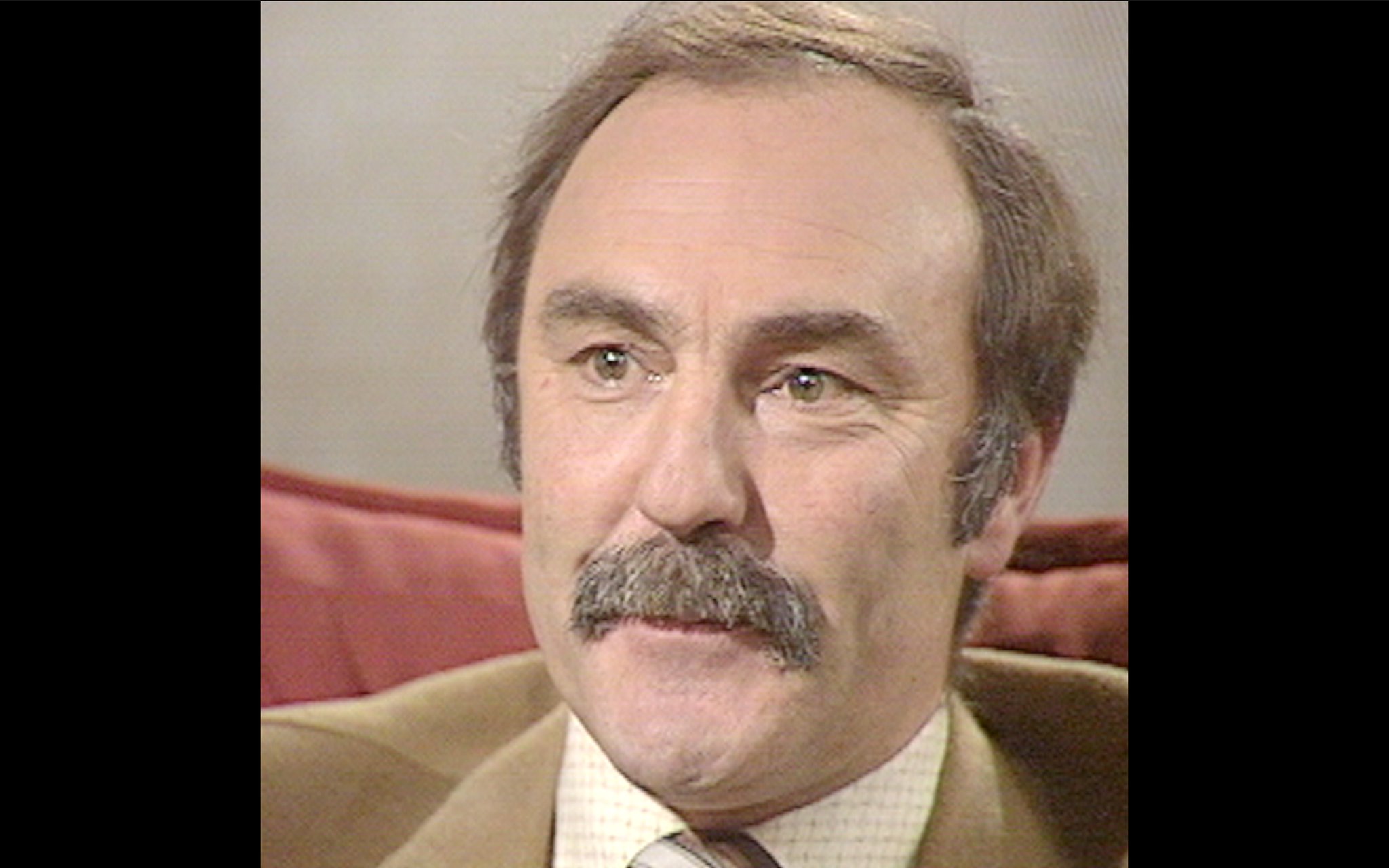 Happy 80th Birthday to the greatest goalscorer this country has ever seen. 

Sir Jimmy Greaves

 