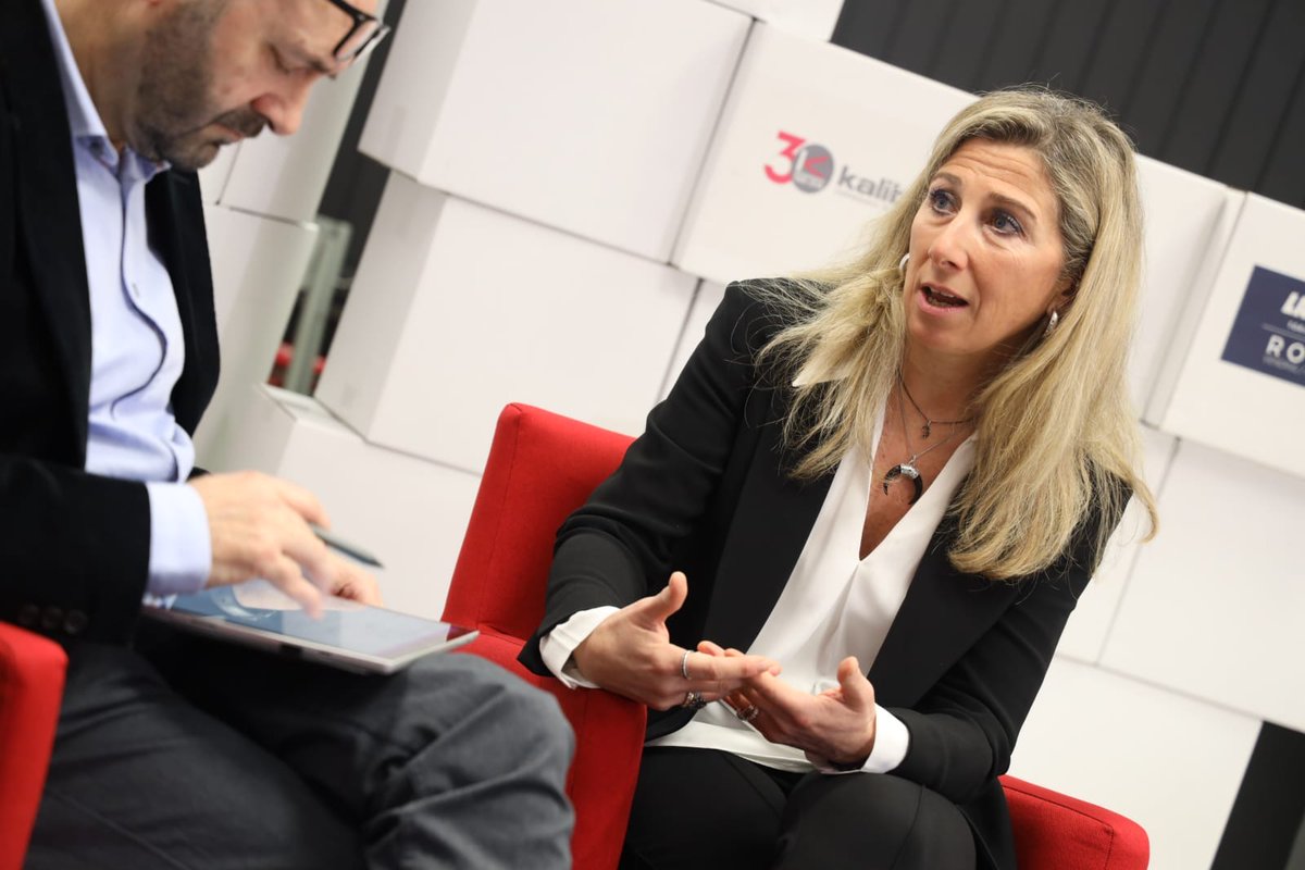 Visión de futuro e "Ingeniería gráfica" - Berta Lorente, Consejera Delegada de Zaforsa en Mesa Abierta para Cámara de Comercio de Zaragoza zaforsa.es/n154_zaforsa-e…