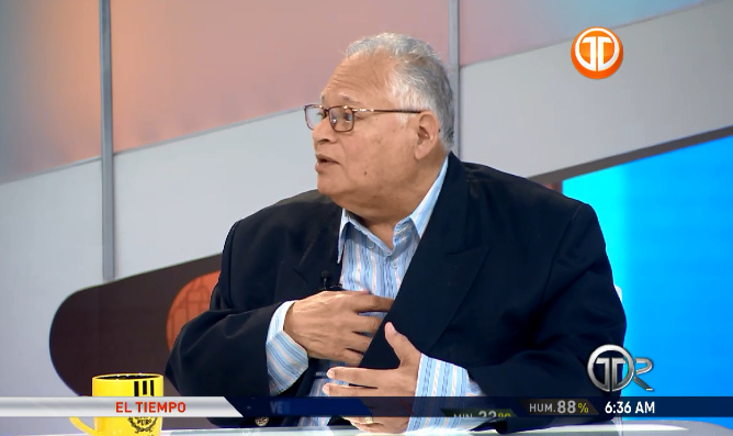 TReporta's tweet photo. "La gente que está al frente siempre es la misma, la rosca, y las empresas detrás de ellos", Cristóbal Muñoz. #TReporta https://t.co/XhsODyEc9f