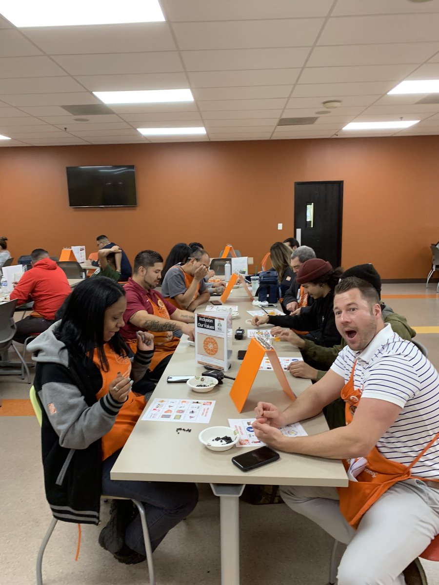 sdc5645's tweet photo. 2nd shift Bingo Tuesday’s! ⁦@solveigmiralom1⁩ ⁦@JohnMurrey2⁩ ⁦@AmandaFrontino⁩ ⁦@stevefc41⁩ ⁦@laurenstaleyyy⁩ ⁦@DannySanchez_HD⁩ ⁦@wagers_ryan⁩ https://t.co/ff85aQ1n9h