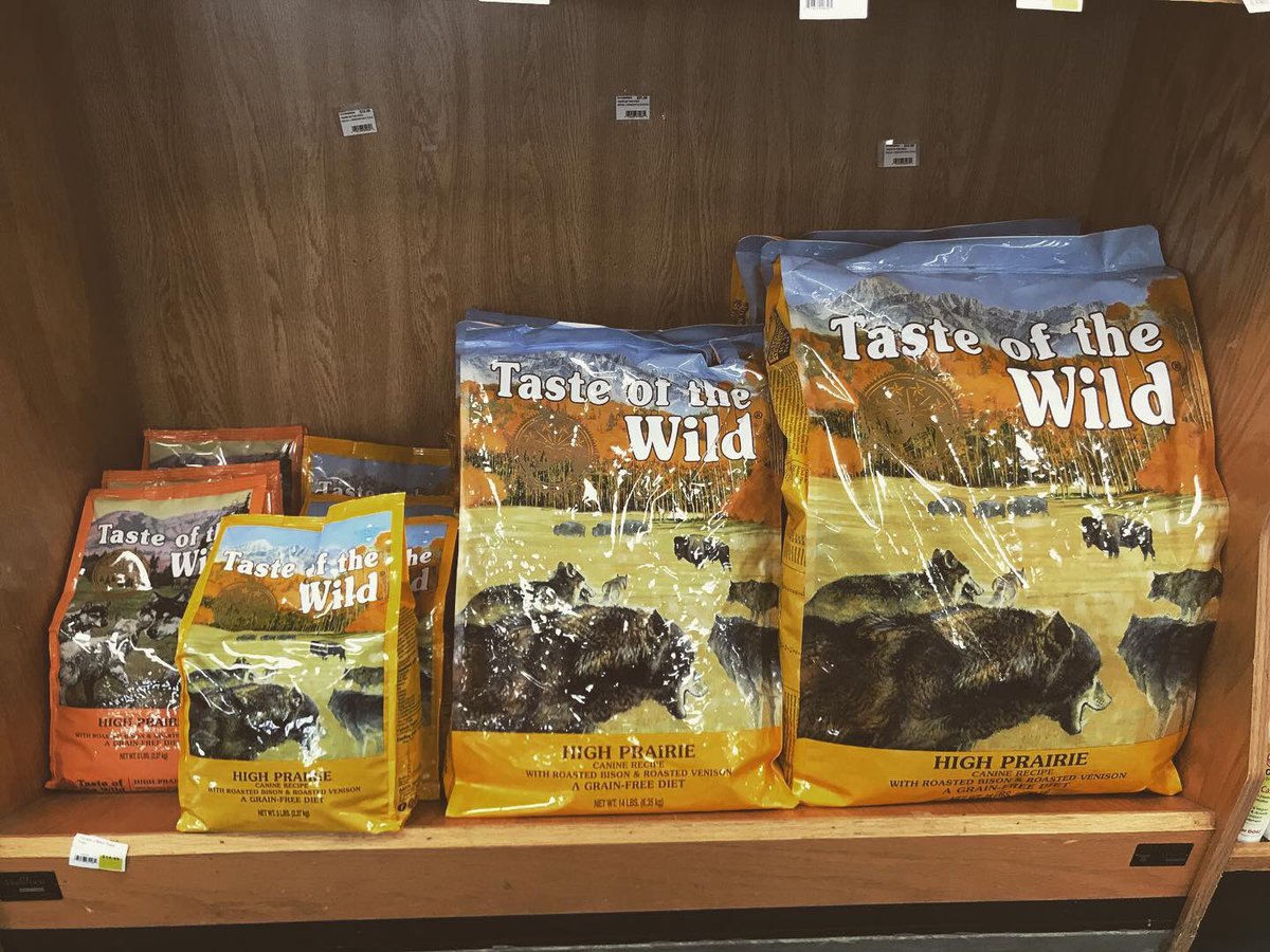 SusansNatWorld's tweet photo. TOMORROW is the big day✨ 

Love Your Pet Day is tomorrow. All of our pet products will be 20% off THURSDAY ONLY!! 

Bring your furry friends in tomorrow for a snack &amp; food sample!!! https://t.co/x5Vneqg0c6