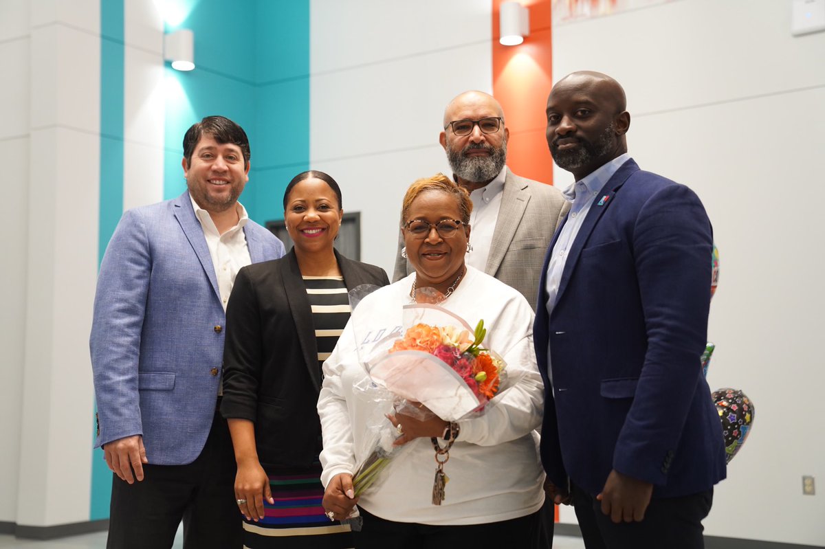 Fort Bend ISD tweet media