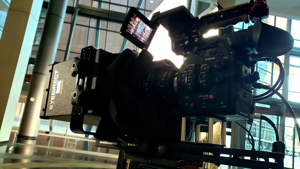 F11Rentals's tweet photo. The Eye Direct helps minimize "roaming eyes" from a nervous interviewee. Your Producer's image or talking notes can easily be displayed in front of the lens via a system of mirrors.
.
#eyedirect #interview #videoproduction #camerarentals #lasvegasvideoproduction #corporatevideo https://t.co/RbZ9pPBdgX