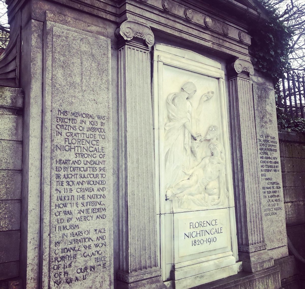 LiverpoolWomens's tweet image. To mark #YearoftheNurseandMidwife and Florence Nightingales 200th birthday we will be every other month going on a walk to mark the occasion. Today the first walk took the team to Florence Nightingales Memorial Plaque #LWHFlorencesLamp