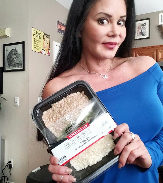 StaceyNaito's tweet photo. Love the clean meals from @iconmeals ...
ππ€ππ€π
https://t.co/zspUBcfseD
Use my discount code DRNAITO for 10% off whenever you order!
#IconMeals #macros #fitchick #noexcuses #IFBBProDoc #IFBBStyle #mealsonthego #breakfast #pancakes #mealsdelivered #f⦠https://t.co/Yqqvgz4Hxq https://t.co/Fv47xrIbrL