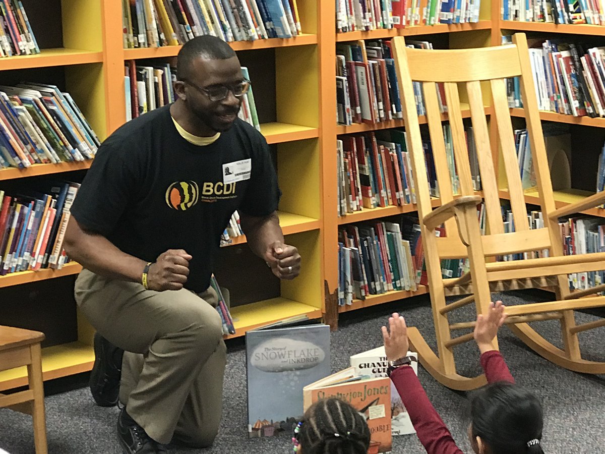 BCDICarolinas's tweet image. We are so excited about serving the scholars at @WindsorPark tomorrow with the love of books and reading! #TogetherWeWill #HomeReadingHelper  #ActiveReading Here we go again! This! Is!Us!