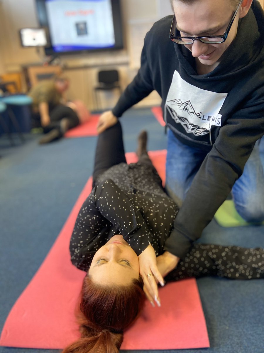 actfastfirst's tweet photo. Great to meet more @CCCUPrimaryEd teachers today on the second paediatric first aid course this week.
#firstaid #cpr #firstaidforschools https://t.co/vmfG6hGCRt