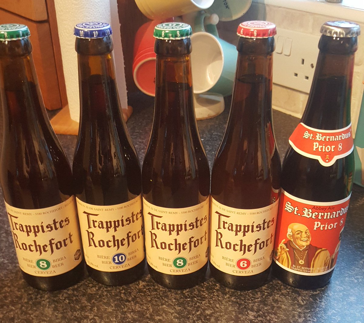 craig1scotty's tweet photo. Going to get my fix of #Irishcraftbeer in #clare then Saturday my #Rochefort night with a starter of #StBernadus 8 it's a plan and not a bad one at that π https://t.co/dT0U4zDUjn