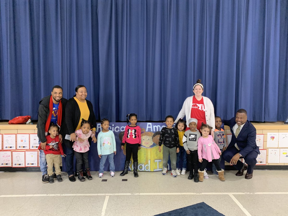 darryl_dr5's tweet photo. Wow...Campfield Early Learning Center was so much fun during their African American Read-In Day.  Thank you, Principal Morris and Reading Specialist Fitzgerald, for the invitation. https://t.co/EyUiuRtDbf
