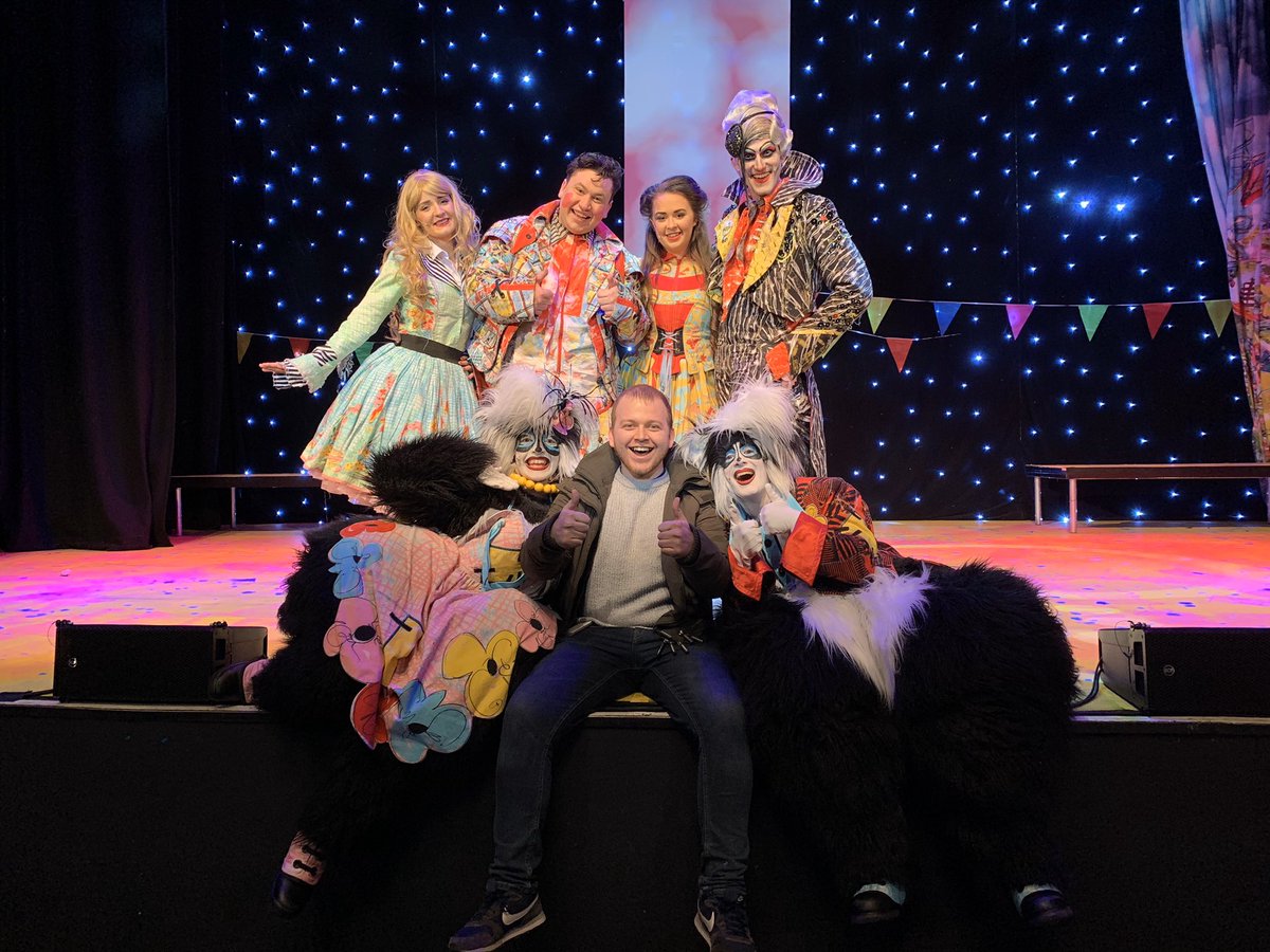Totally worth the 7-hour journey to see “Arbuthnot &amp; Pals’ Sniffy &amp; Whiffy Adventure” <a href="/thecustomshouse/">The Customs House</a> These guys are fantastic. I laughed A LOT! 🎭🎶❤️ Proud of my better half <a href="/LauraHawkyard/">Laura Hawkyard</a> !! GO SEE IT! #panto #BSL