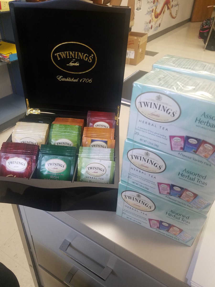 Thanks to @TwiningsTeaUK for providing tea for my students for our discussion on <a href="/tomstandage/">Tom Standage</a> book History of the World in 6 Glasses <a href="/FossilRidgeKISD/">Fossil Ridge High School</a>. Hey <a href="/CocaCola/">Coca-Cola</a> your beverage is up next!!! Any help this year for my students enjoy?