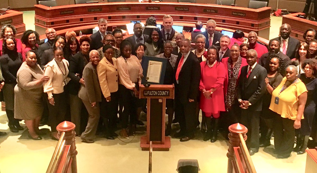 Shaunya_Chavis's tweet photo. Celebrating my dear friend and colleague Attorney Omatayo Alli as she leaves Fulton County Government after more than 20 years of service. #JuvenileCourt #PublicDefender #CountyAttorney https://t.co/bWrXCK1vUf