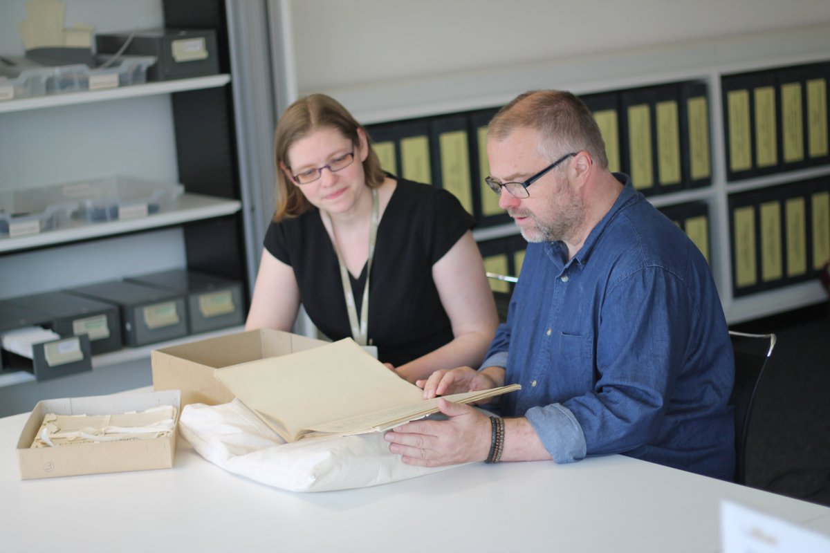 explorethepast tweet media