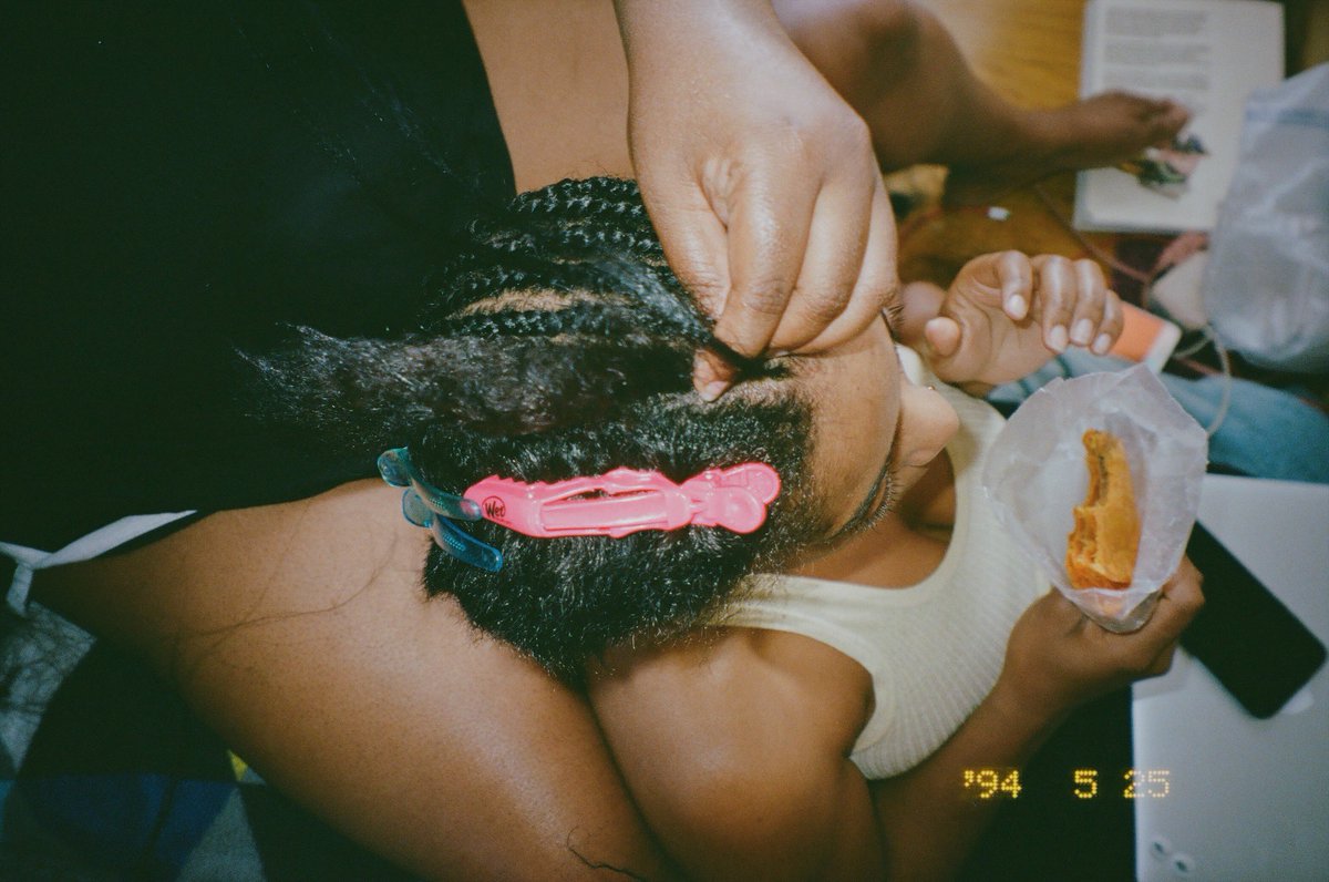 leezajonee's tweet photo. What an honor to have both my photography and words featured in @VSCO’s latest editorial journal on the theme of #Melanin https://t.co/jn5KEJbFtr