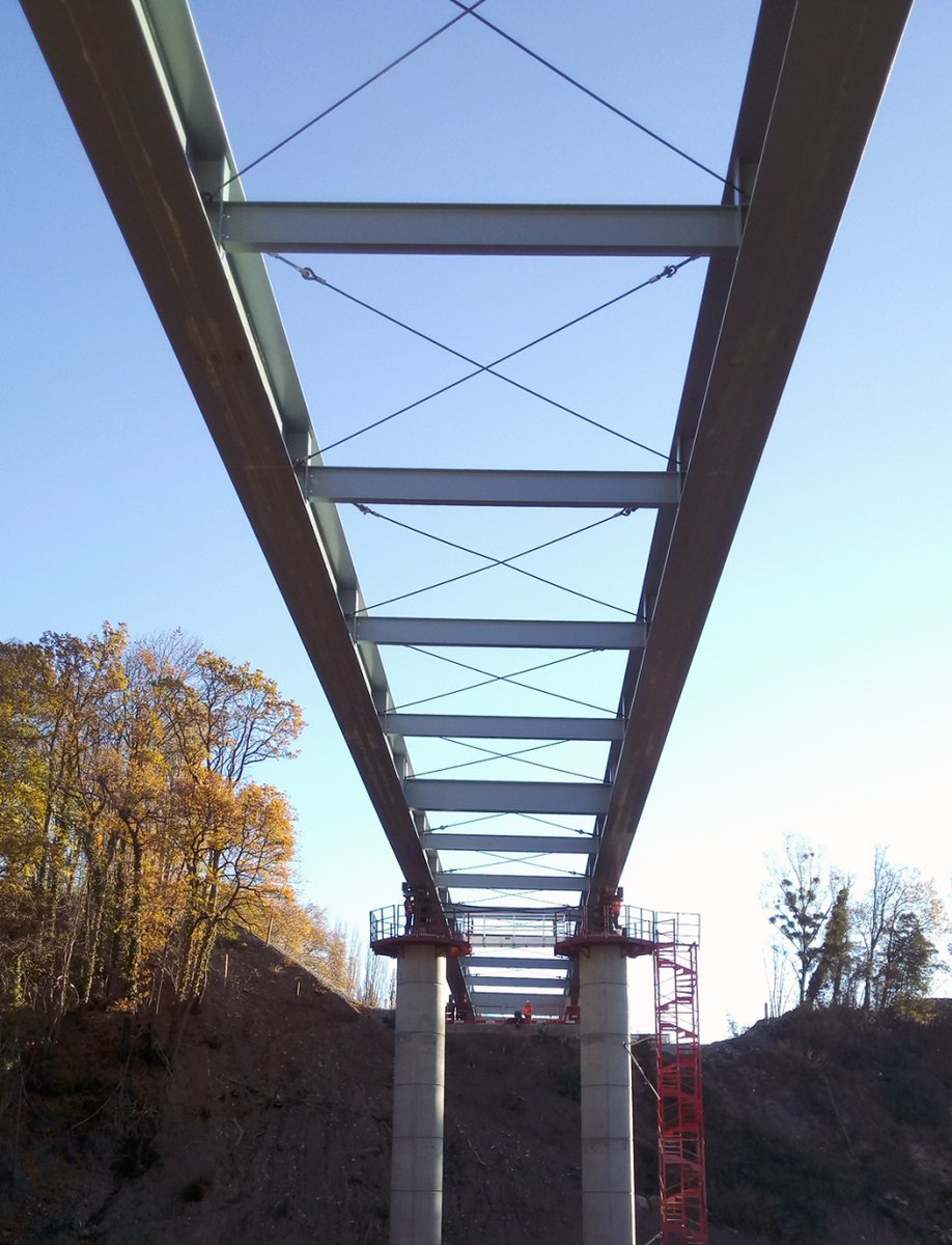 Dans le cadre du projet de la rocade de #Gap, #Matière a pu construire le #Viaduc de Bonne, un ouvrage mixte de 123m de long