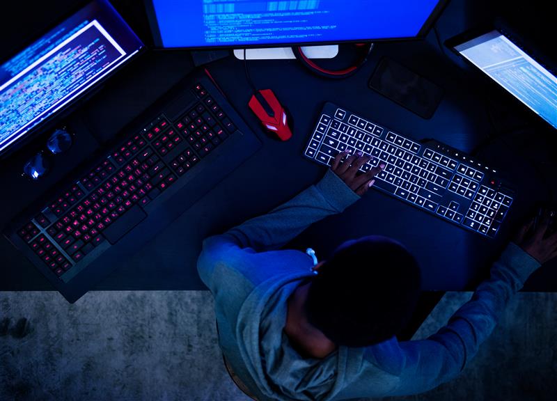 darkcyber_rogue's tweet photo. In 2019 Talent-Jump Technologies reached out about a backdoor discovered during an incident response operation. We provided further intelligence &amp; analysis on the backdoor, which we learned was being used by an APT actor dubbed "DRBControl". #trendmicro https://t.co/tvzRqsvC0S https://t.co/uXDuiNdEaa