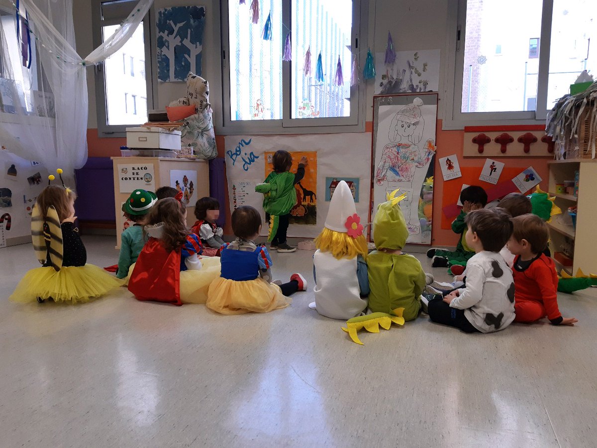 03Rolin's tweet photo. Quina setmana tan boja!!!!
Us podeu creure que avui el "bon dia" l'ha fet un cocodril?  
🐊
#carnestoltes #JEStGervasi https://t.co/Ga5kQ2F1ej